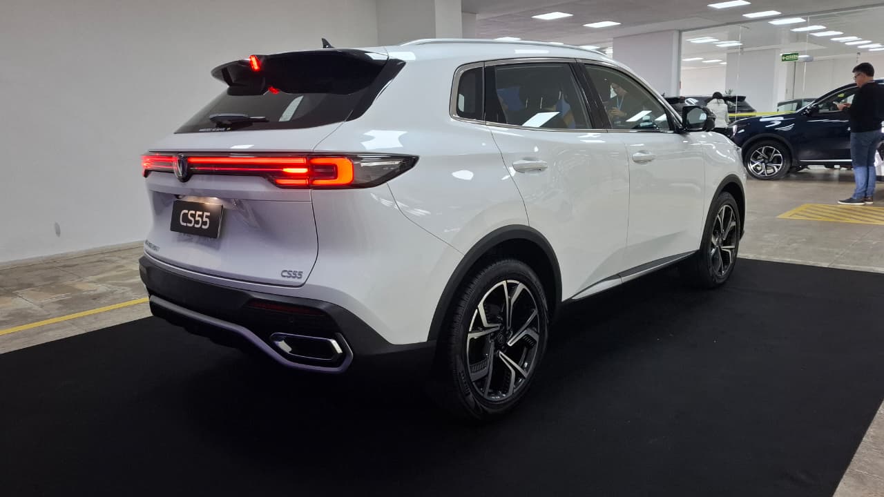 Caoa Changan CS55 vista traseira, porta-malas, foto de divulgação