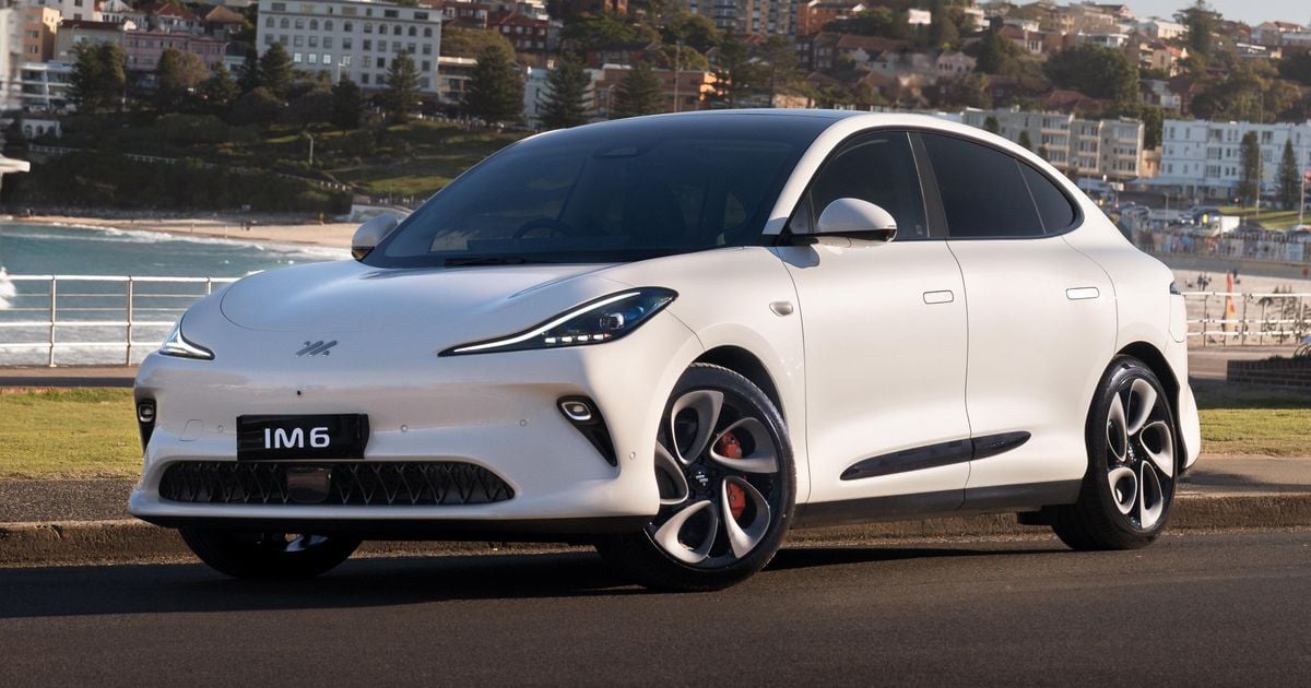 Nova onda de carros chineses: BAIC, DFM, iCAUR e IM podem mudar o mercado brasileiro