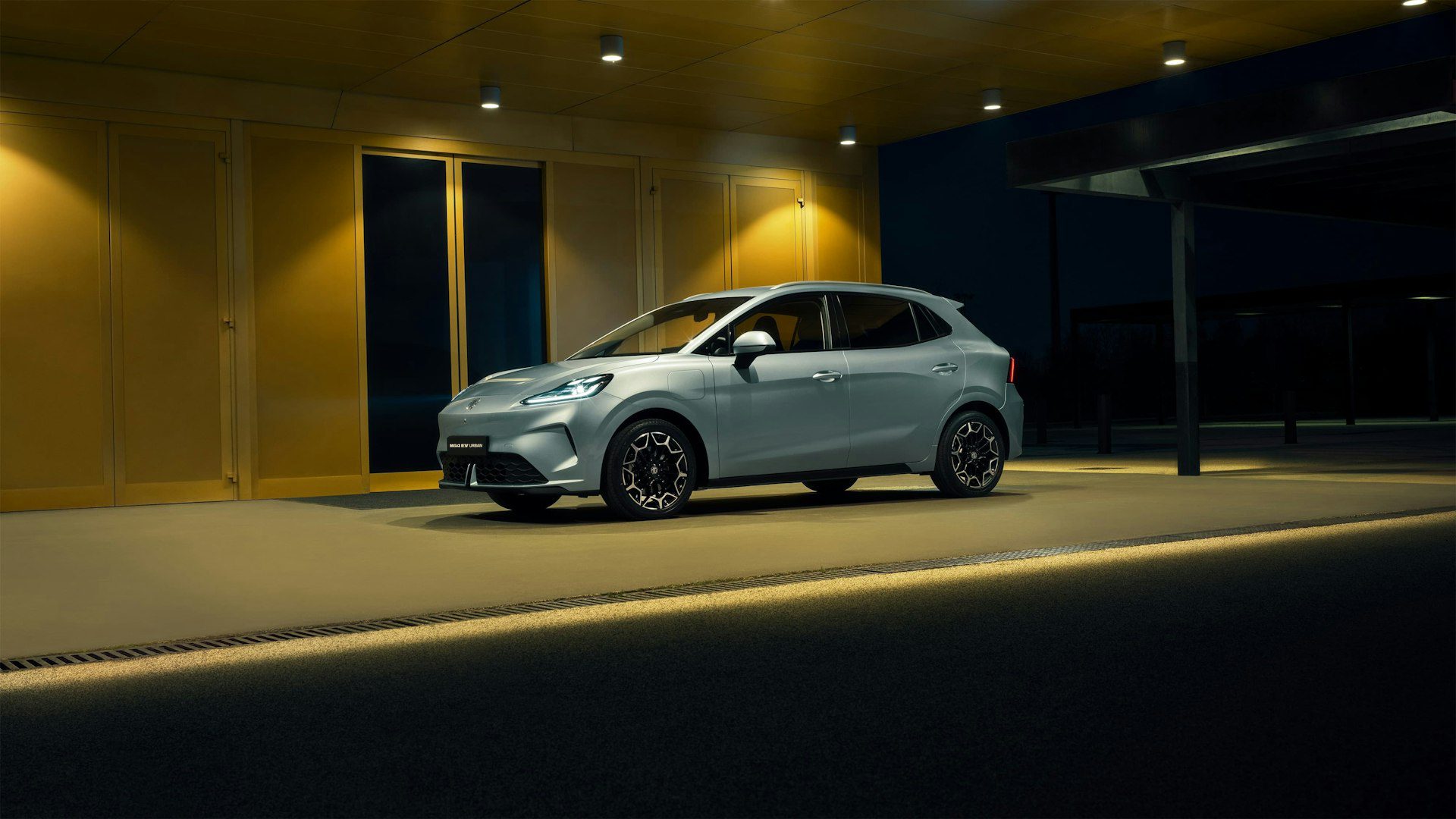 MG vai fabricar carro elétrico no Ceará: fábrica em Horizonte assume linha da Troller e começa a produzir o MG4 Urban e o MG S5 em outubro