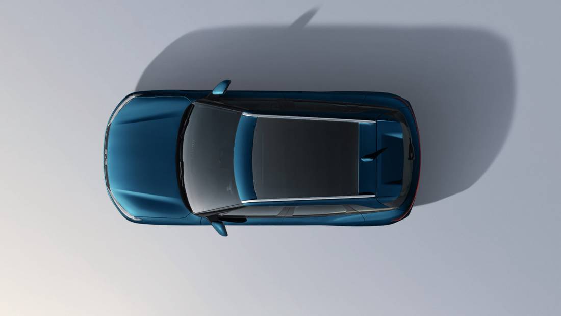 BYD Atto 2 azul, vista frontal elevada